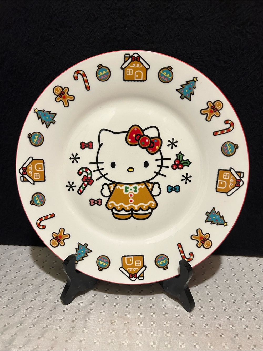 Hello Kitty Gingerbread Dinner / Platter 10.5” Sanrio Ceramic